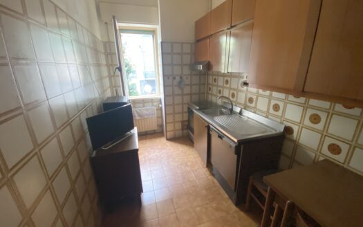 AMPIO BILOCALE TRASFORMABILE IN TRE LOCALI