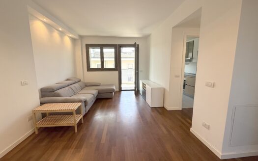 SPLENDIDO 4 LOCALI PIANO ALTO CON TERRAZZO IN CLASSE A