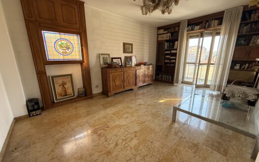 ULTIMO PIANO LUMINOSISSIMO