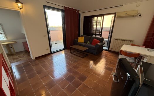 BILOCALE CON TERRAZZINO ULTIMO PIANO