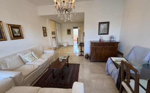 ULTIMO PIANO TRE LOCALI