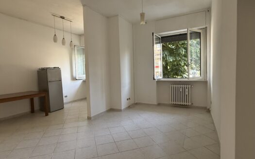 BILOCALE LIBERO SUBITO