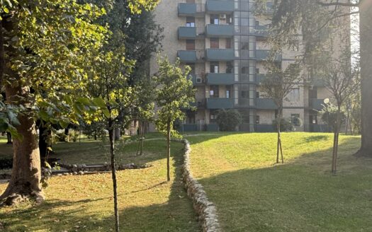 SPLENDIDO 5 LOCALI CON LOCALE HOBBY E TERRAZZO PANORAMICO